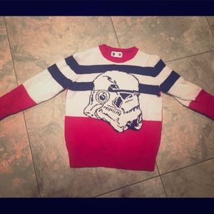 Cute & Comfy Star Wars Sweater ⛈